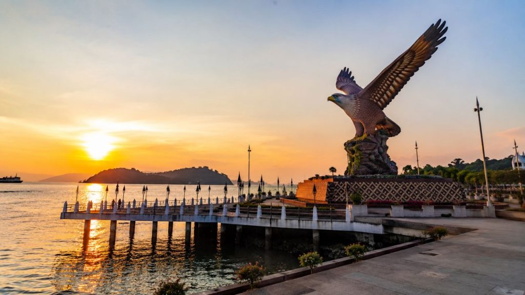 Hubbing Ecom Pvt Ltd | Symbaa  – Global eSIM & Travel SIM | Top 15 Things to Do in Langkawi - Best Places to Visit & Experiences