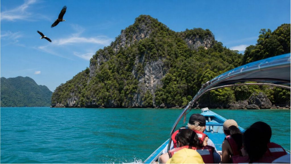 Hubbing Ecom Pvt Ltd | Symbaa  – Global eSIM & Travel SIM | Top 15 Things to Do in Langkawi - Best Places to Visit & Experiences